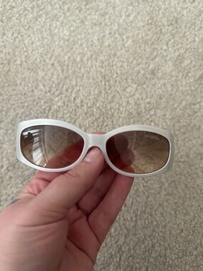 Fendi White Aviator Sunglasses with Case--needs to be realigned crocked